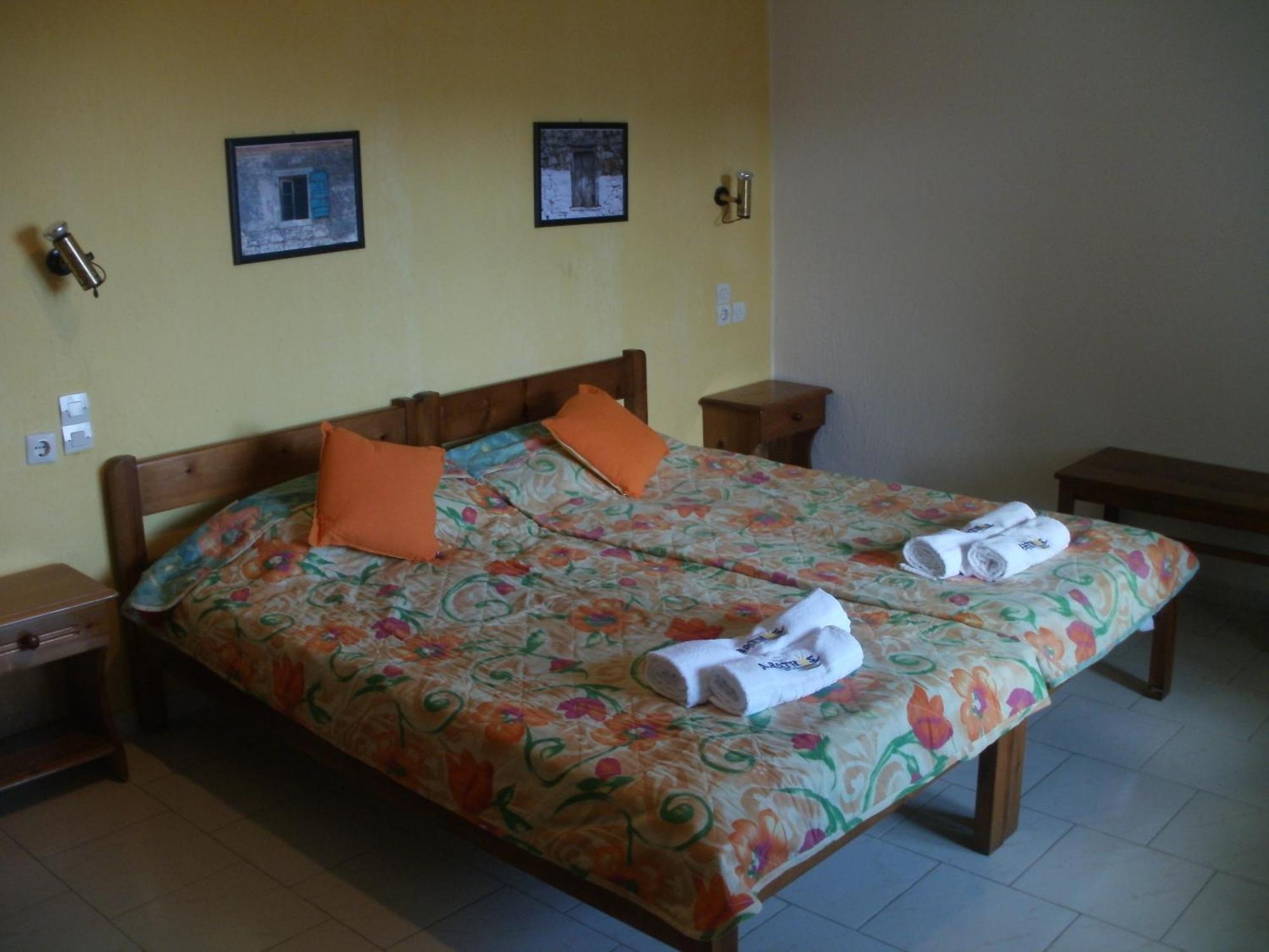 Albatros Hotel Skopelos Eksteriør billede