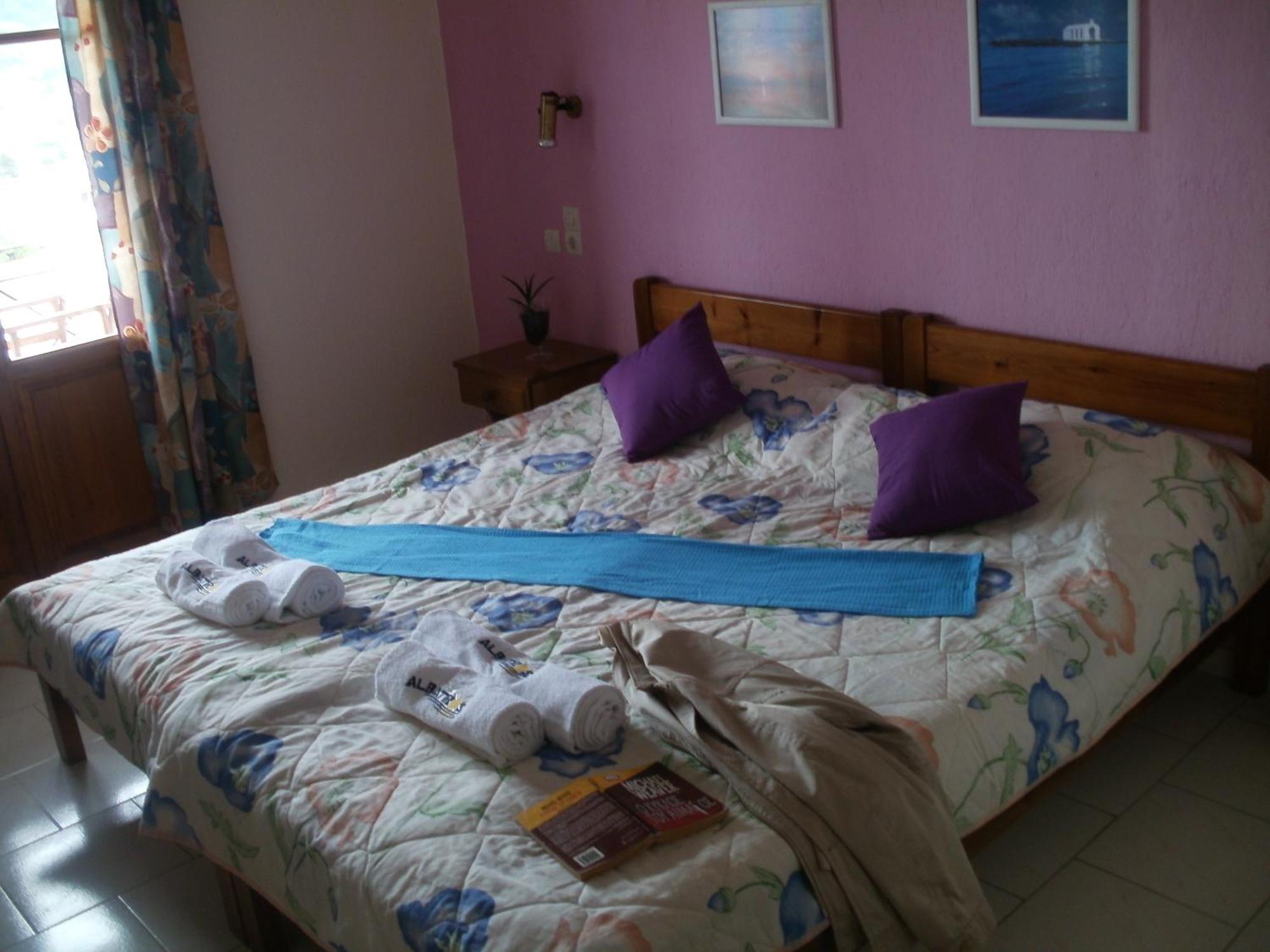 Albatros Hotel Skopelos Eksteriør billede