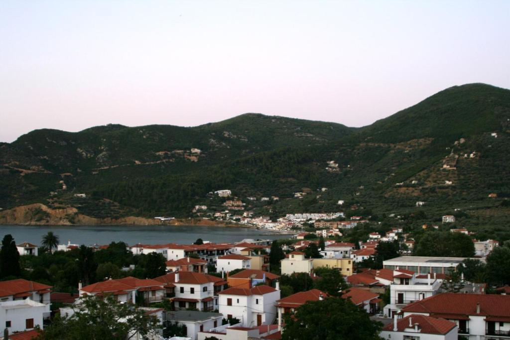 Albatros Hotel Skopelos Eksteriør billede